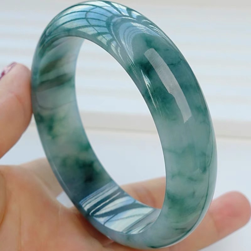 Ice Jadeite Bracelet from Myan - Bracelets ulasan dan harga