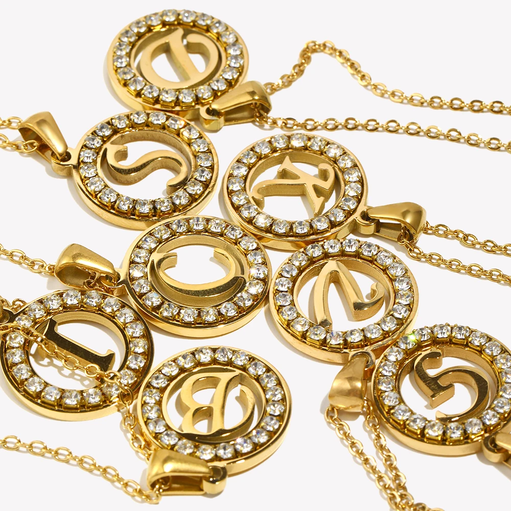 E.B.belle Hollow Round Zircon  - Initial Letter Necklace 18K Gold ulasan dan harga