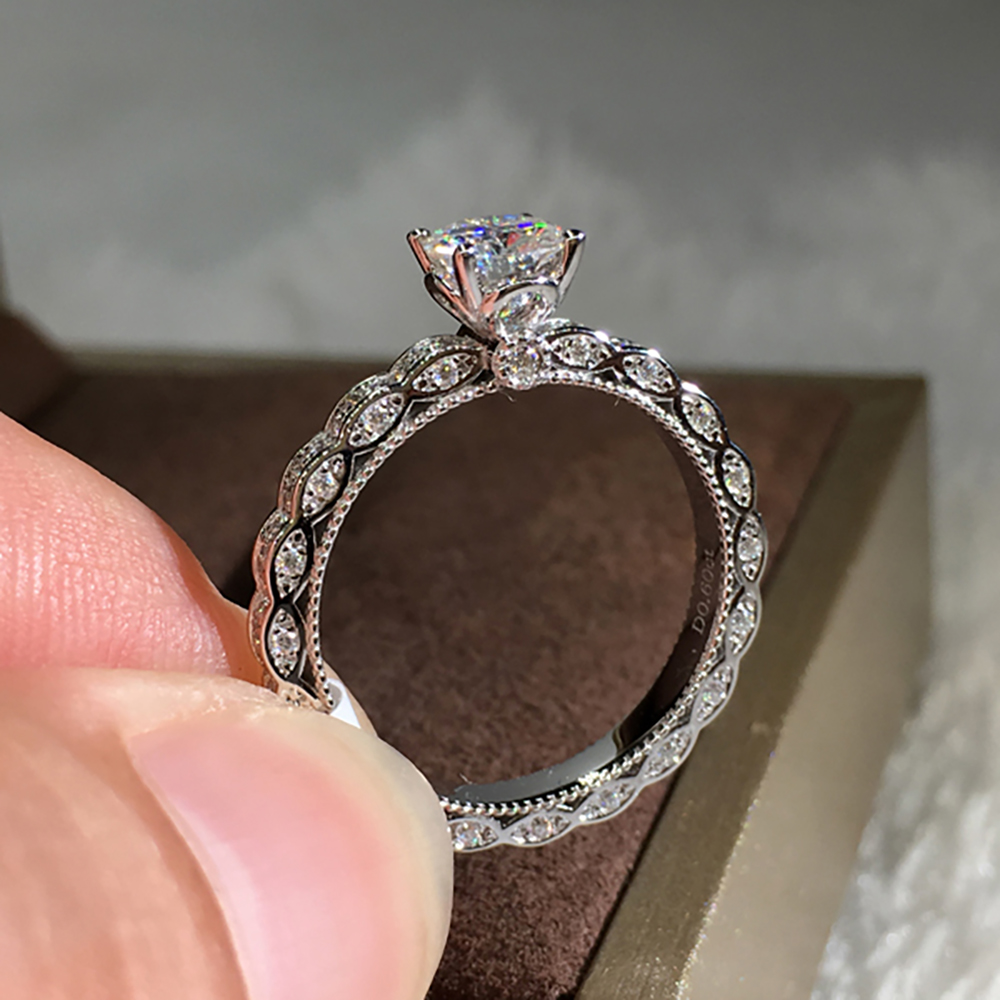 Custom Solid 18K Au750 White G - Moissanite Engagement Ring 1 Carat ulasan dan harga