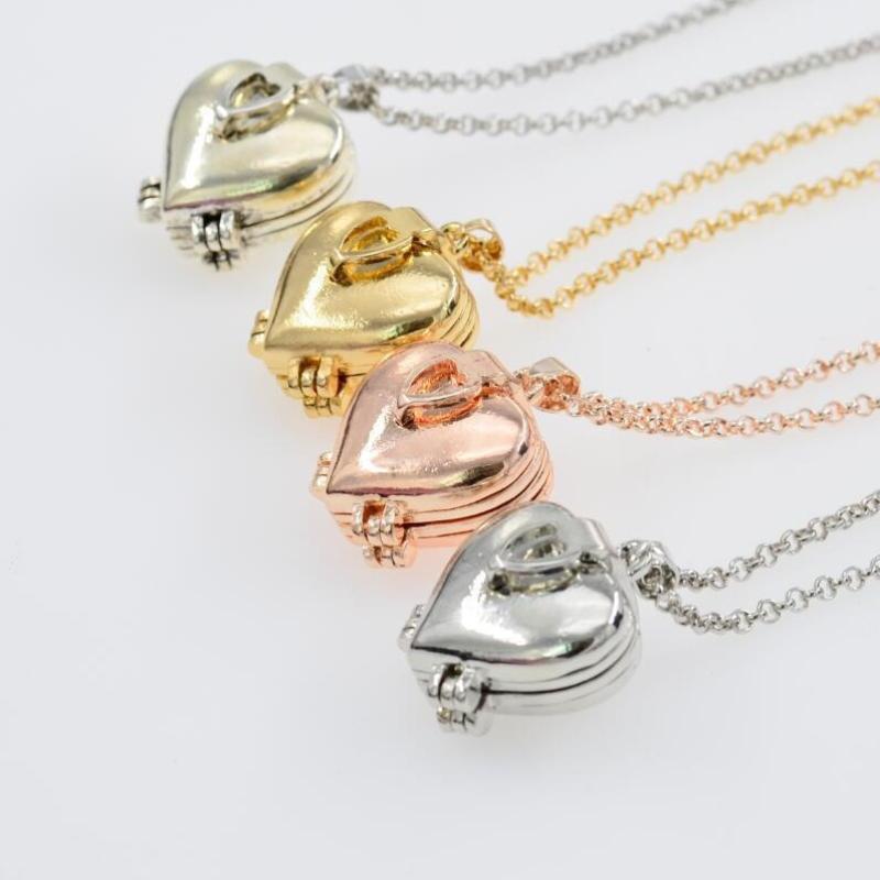 Vintage Necklace Folding Multi - Heart Locket Necklace Photo ulasan dan harga