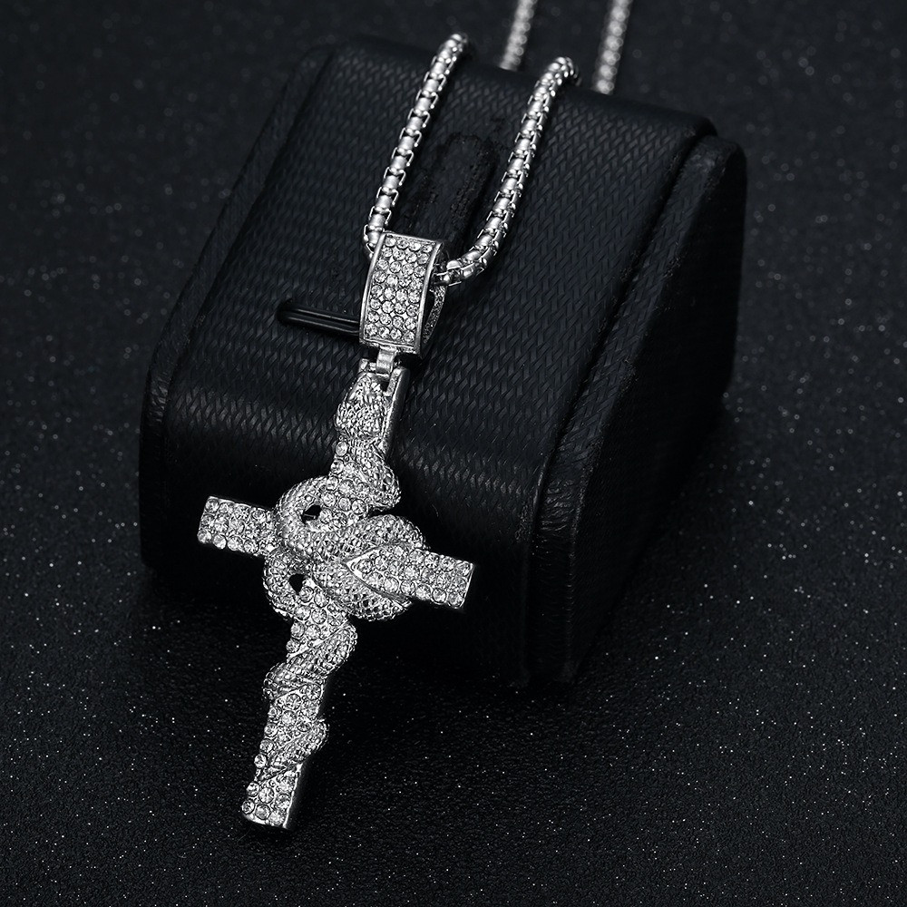 Snake Pattern Carved Stainless - Cross Pendant Necklace Gold ulasan dan harga