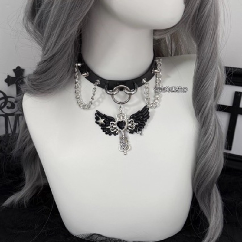 Gothic Subculture Angel Wing C - Layered Pendant Necklace Aesthetic ulasan dan harga