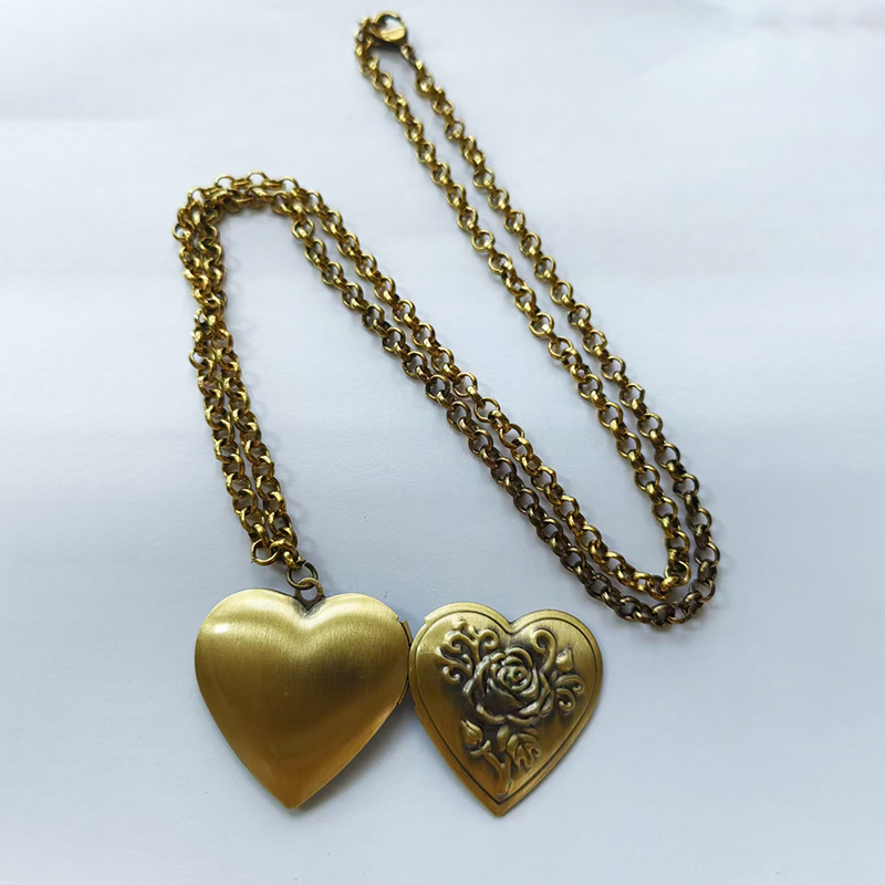1pc Antique Bronze Heart Round - Heart Locket Necklace Photo ulasan dan harga