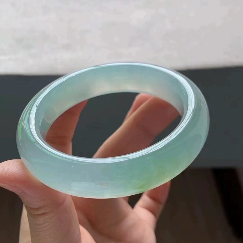 Light ice jade for girls, Burm - Bracelets ulasan dan harga
